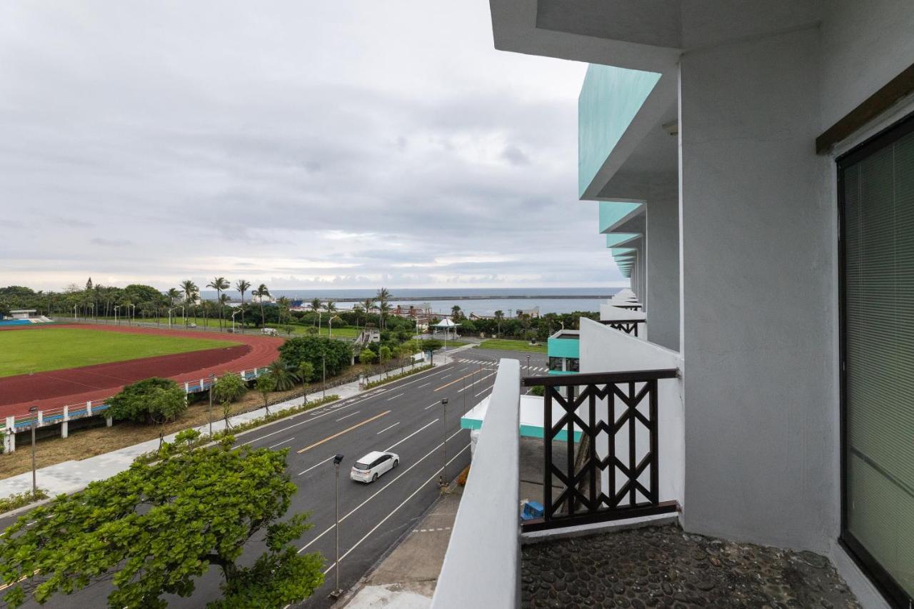 Dongxu Resort Hotel Hualien Exterior foto